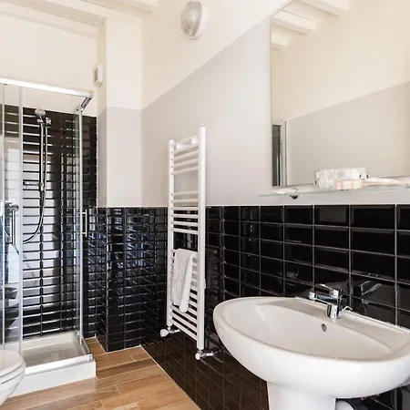 Le Residenze Apartment *